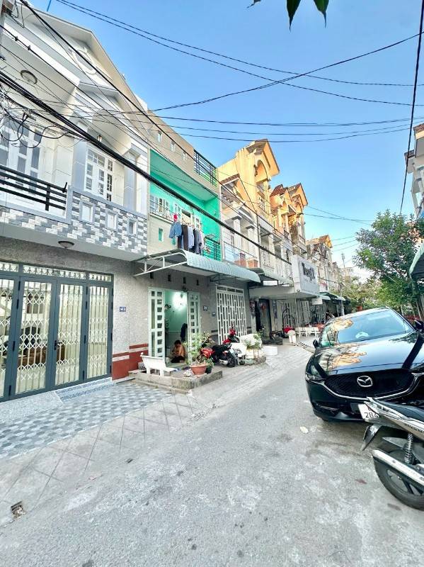 BÁN NHÀ ĐƯỜNG PHẠM THẾ HIỂN KDC THỚI NHỰC CẶP BÊN ĐH Y DƯỢC