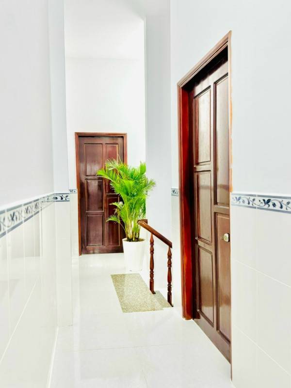 BÁN NHÀ ĐƯỜNG PHẠM THẾ HIỂN KDC THỚI NHỰC CẶP BÊN ĐH Y DƯỢC