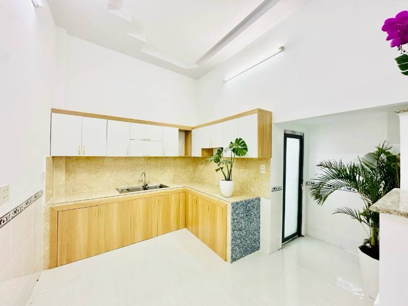 BÁN NHÀ ĐƯỜNG PHẠM THẾ HIỂN KDC THỚI NHỰC CẶP BÊN ĐH Y DƯỢC