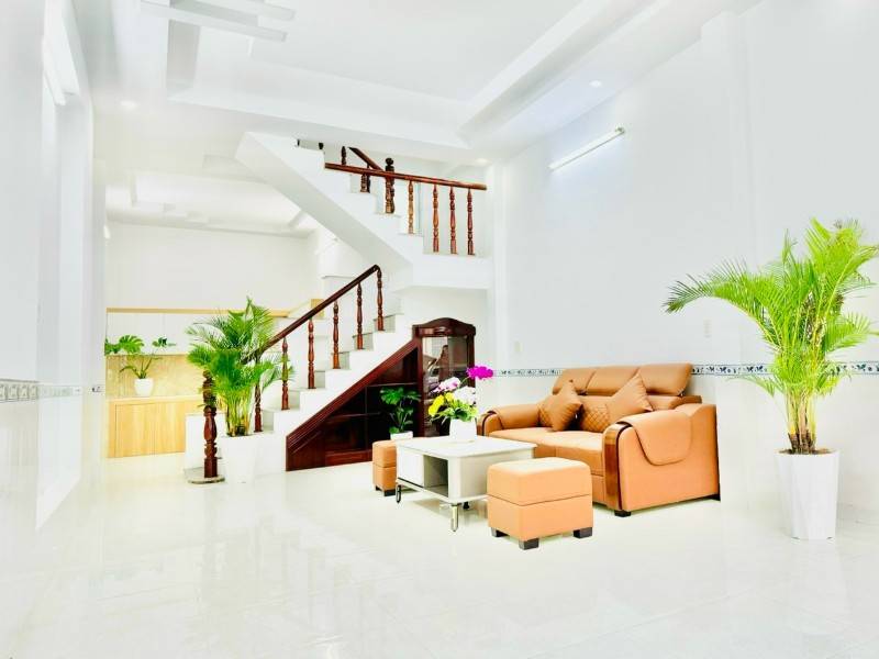 BÁN NHÀ ĐƯỜNG PHẠM THẾ HIỂN KDC THỚI NHỰC CẶP BÊN ĐH Y DƯỢC