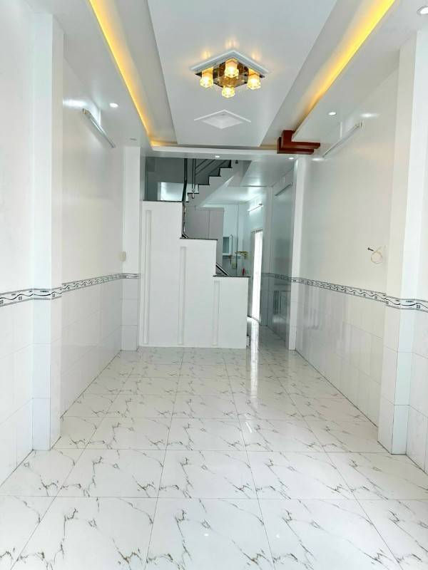 BÁN NHÀ GÓC 2 MĂT TIỀN HẺM 83 QUANG TRUNG