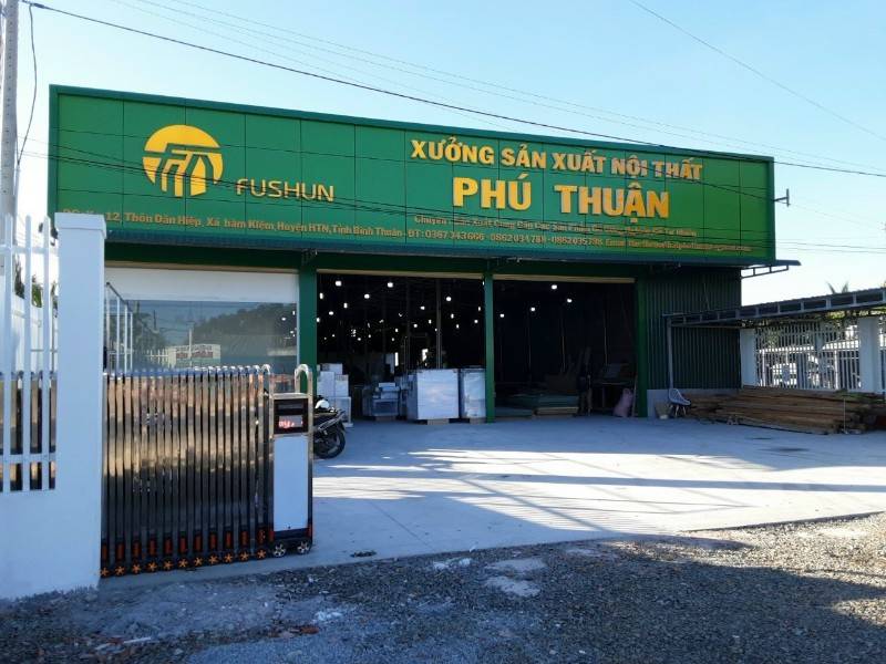 Cho thuê nhà kho 1000m2 mặt tiền QL1A.