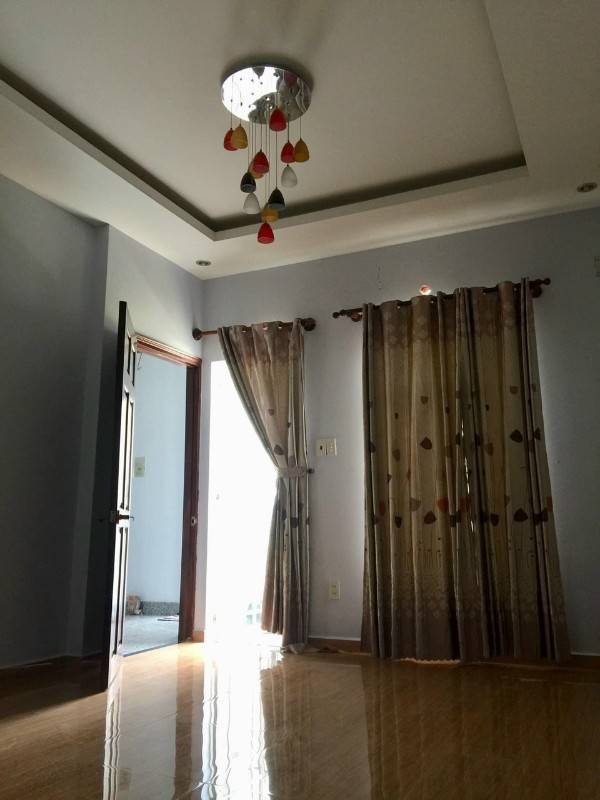 CHO THUÊ BIỆT THỰ MI NI. GIÁ RẺ. DT 8X12. TRỆT 2 LẦU. GIÁ 15TR
