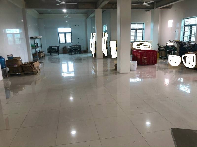 Cho thuê kho, xưởng xây bê tông kiên cố 3 tầng