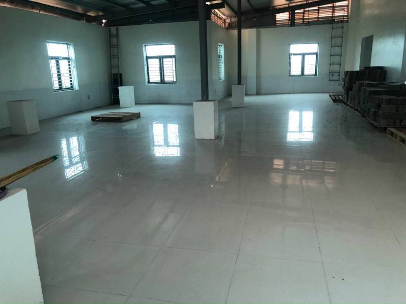Cho thuê kho, xưởng xây bê tông kiên cố 3 tầng