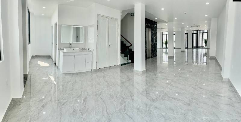 Cho Thuê Tòa Nhà Văn Phòng Cao Cấp Mới Vị Trí Vàng Đắc Địa Sung Túc