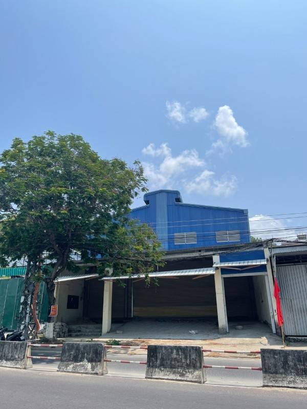 Cho thuê xưởng mặt tiền Nguyễn Tất Thành, ngay ngã 3 Phước Đồng