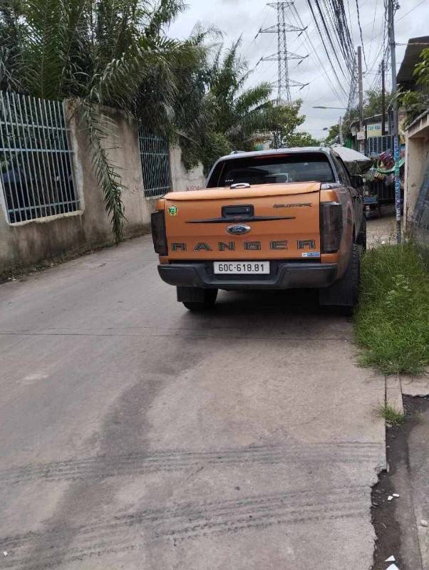 Cho thuê nhà xưởng 1200m2 đường xe tải 10 tấn ra vào thoải mái.