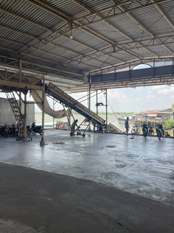 Cần cho thuê hoặc bán kho, nhà xưởng, có nhà văn phòng 3,324m2