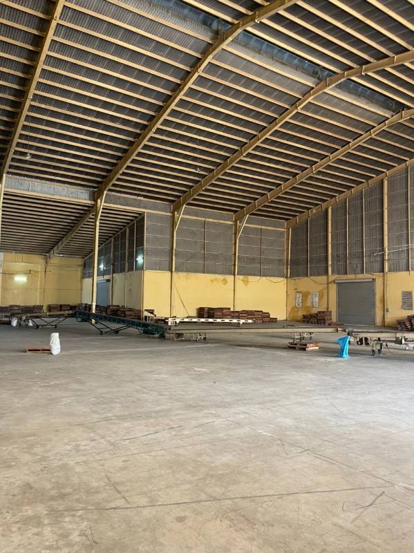 Cần cho thuê hoặc bán kho, nhà xưởng, có nhà văn phòng 3,324m2