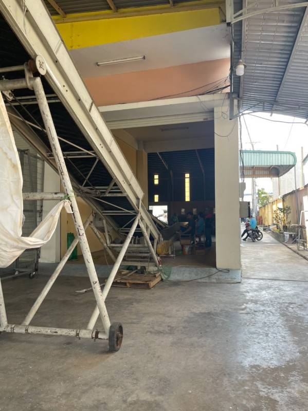Cần cho thuê hoặc bán kho, nhà xưởng, có nhà văn phòng 3,324m2