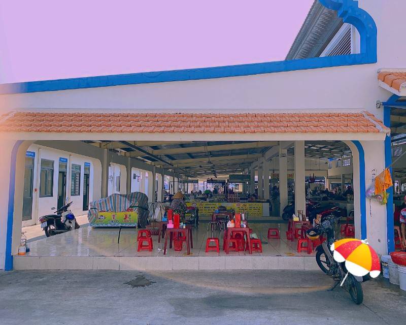 Cho thuê/sang nhượng mặt bằng quầy hàng ăn uống chợ Lạc Hồng mới