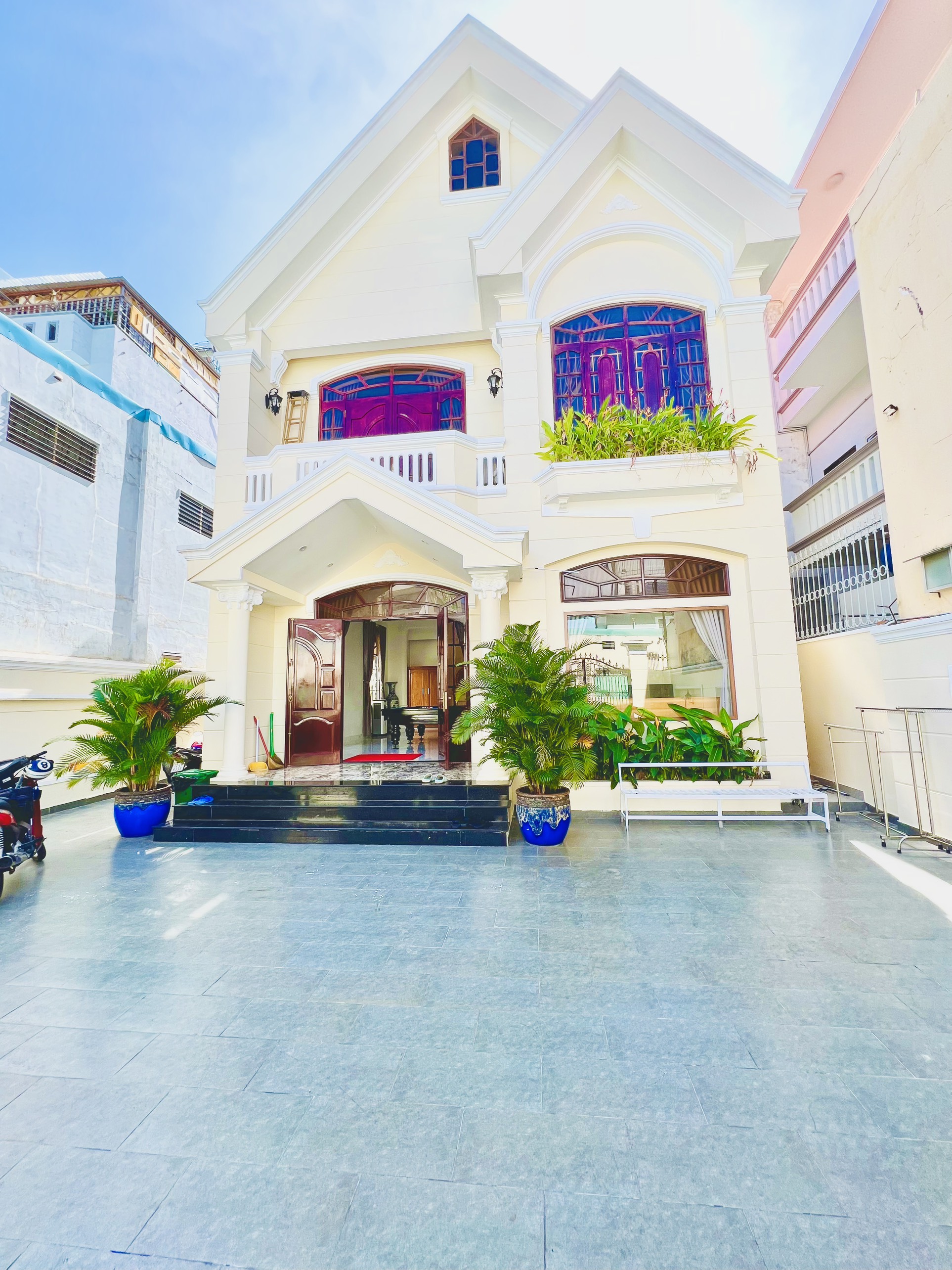 Villa Hồ Bơi Vũng Tàu sân siêu rộng