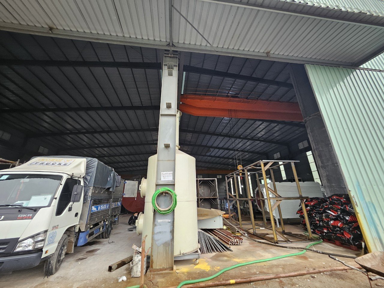 KHO XƯỞNG CHO THUÊ tại ĐƯỜNG 379. YÊN MỸ. Tỉnh HƯNG YÊN