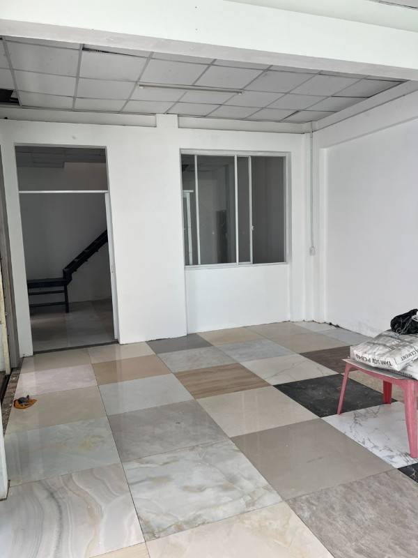 Cho thuê khối văn phòng đường Lũy Bán Bích, Phường Phú Thạnh, Tân Phú