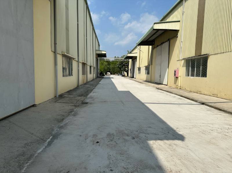 CHO THUÊ KHO CỤM CN THÀNH LỢI,DT: 10.000M2, GIÁ: 40K/M2, LONG AN