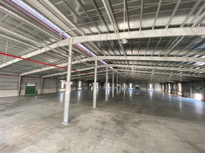 CHO THUÊ KHO XƯỞNG KCN THUẬN ĐẠO,DT: 6.000M2, GIÁ: 3.8 USD/M2, LONG AN