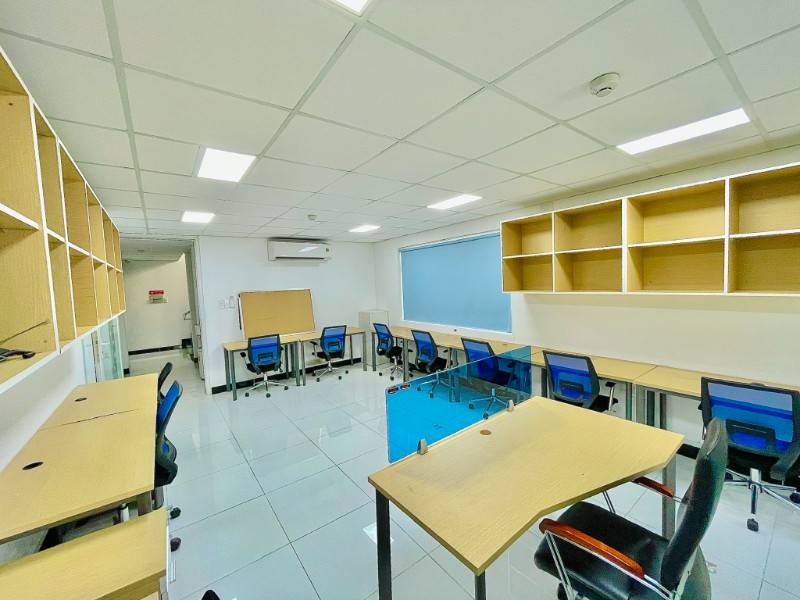 Văn phòng trọn gói giá rẻ quận Tân Phú 5 - 10 người ưu đãi khủng