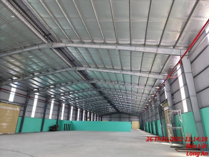 CHO THUÊ KHO XƯỞNG BẾN LỨC,DT: 6.000M2,GIÁ : 250TR, CÓ PCCC, LONG AN