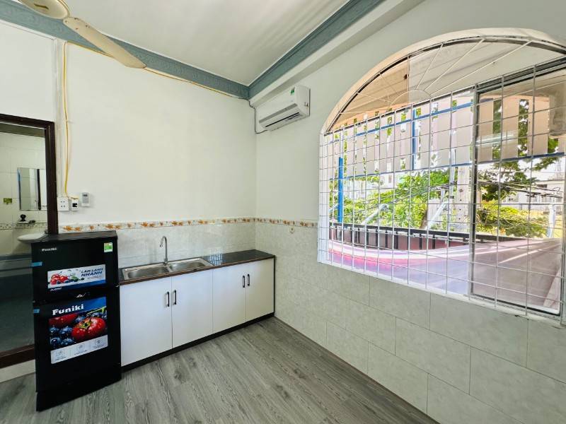 Chothuê căn hộ dịch vụ full nội thất mới đẹp,Nguyễn Hồng Đào