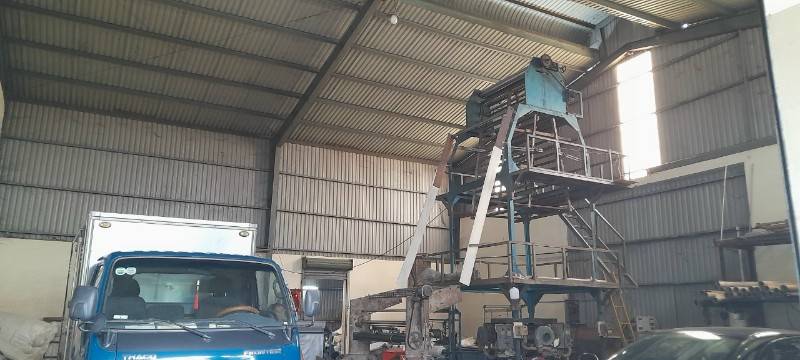 Cho thuê hoặc bán nhà xưởng và đất mặt tiền đường Bến Than