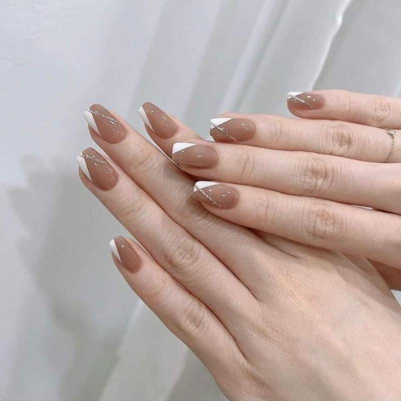 Cho thuê nhà sạch sẽ có điều hoà