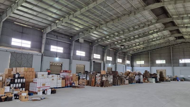 CHO THUÊ XƯỞNG KCN LONG HẬU LONG AN,KV: 4.500M2,XƯỞNG: 2.520M2, 4 USD