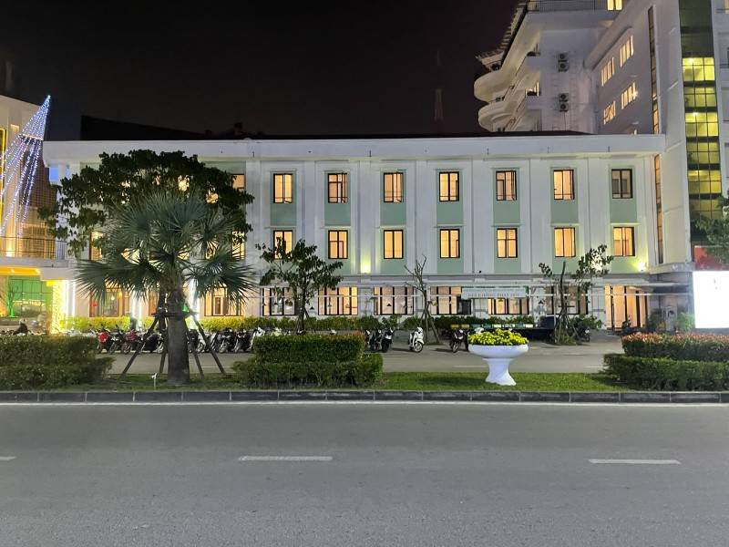 Cho thuê mặt bằng kinh doanh 150m2 mặt đường Đống Đa, Huế