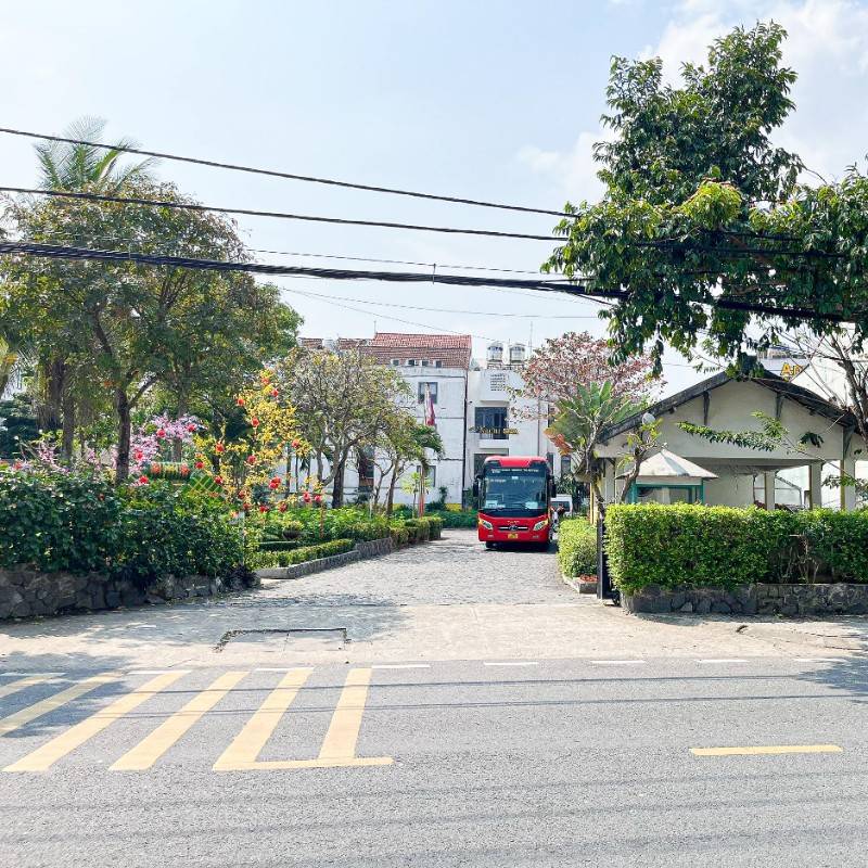 CHO THUÊ 02 VỊ TRÍ KINH DOANH SIÊU ĐẸP (MIN 184M2 TRUNG TÂM HỘI AN