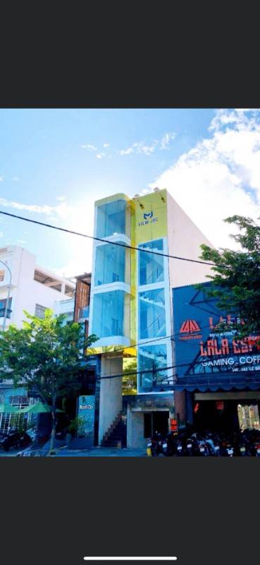 Tòa nhà 4 tầng cho thuê làm văn phòng