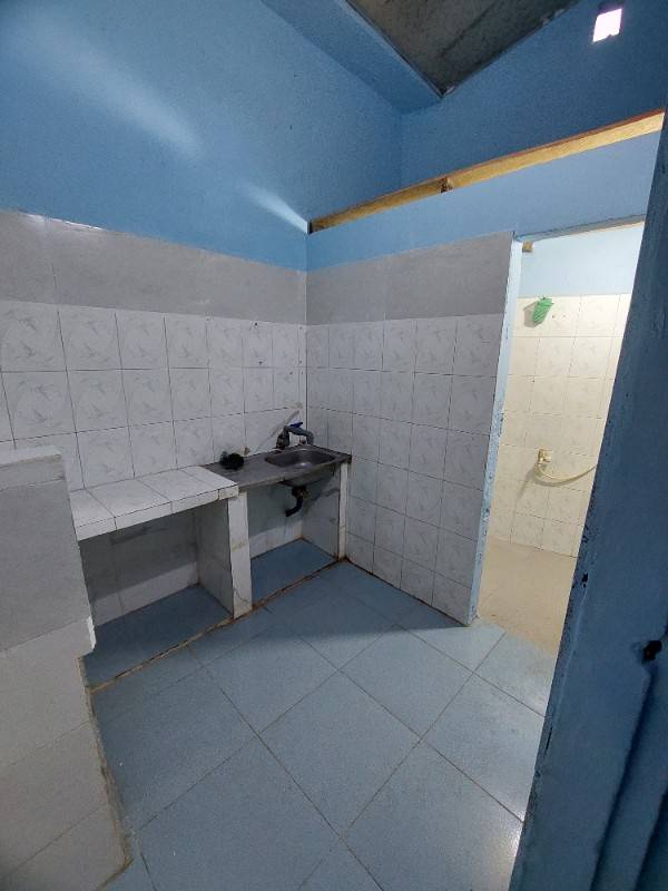 Cho thuê nhà 2 mặt kiệt Trưng nữ Vương (đối diện trường lý công uẩn)