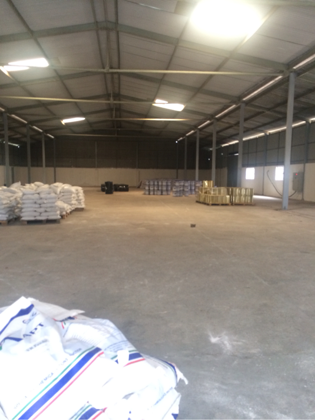 Cho thuê nhà kho, xưởng sản xuất tai Sóc Sơn TDT 900m2, có nhà ở công nhân